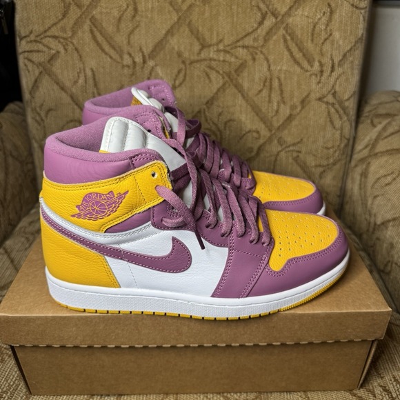 Size 9 - Jordan 1 Retro High OG Brotherhood 2022 VNDS No‎ Box - Picture 4 of 9